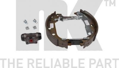 NK 441964202 комплект тормозных колодок на PEUGEOT 306 (7B, N3, N5)