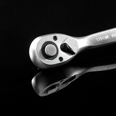 Kranz KR-12-8401 Ключ-трещотка для торцовых головок 1/2, СrV, 72 зубца KRANZ