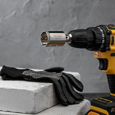 Kranz KR-92-0010 Коронка алмазная 30мм по керамограниту с центровочным сверлом KRANZ