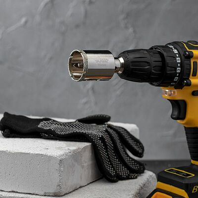 Kranz KR-92-0011 Коронка алмазная 35мм по керамограниту с центровочным сверлом KRANZ