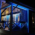 NEON-NIGHT 215-032 Гирлянда светодиодная Сеть 2,5х2,5м 432 LED БЕЛЫЙ/СИНИЙ черный ПВХ IP65 постоянное свечение 230В блок в комплекте NEON-NIGHT NEON-NIGHT 215-032 Гирлянда светодиодная Сеть 2,5х2,5м 432 LED БЕЛЫЙ/СИНИЙ черный ПВХ IP65 постоянное свечение 230В блок в комплекте NEON-NIGHT
