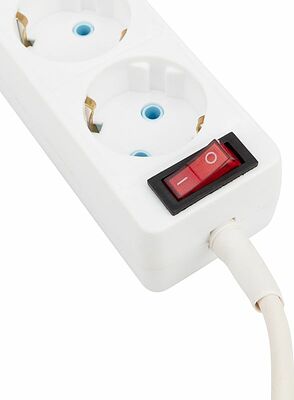 PROconnect 11-7210 Удлинитель 3 гнезда, 3м, 3х0,75мм², с/з, с кнопкой, белый PROconnect