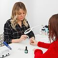 REXANT 31-0247 Лупа настольная 3D с подсветкой 30 SMD LED, подставка+прищепка, ø95мм, белая REXANT REXANT 31-0247 Лупа настольная 3D с подсветкой 30 SMD LED, подставка+прищепка, ø95мм, белая REXANT