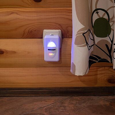 REXANT 71-0018 Ультразвуковой отпугиватель вредителей S 60м², 220В, с LED-индикатором REXANT