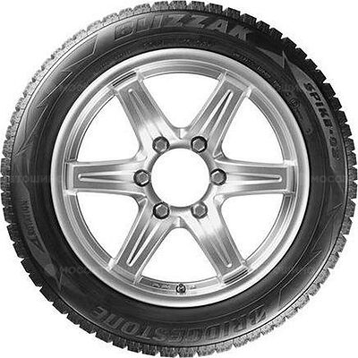 Bridgestone Blizzak Spike-02 235/65 R18 98T