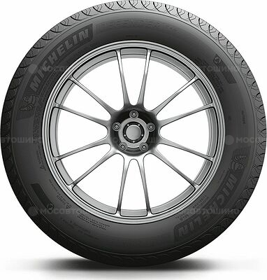 Michelin Defender T H 215/70 R15 98H