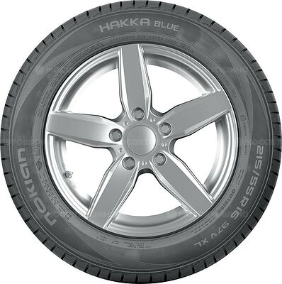 Nokian Hakka Blue 215/55 R17 98W