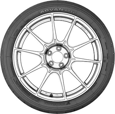 Yokohama A052 305/35 R19 106Y