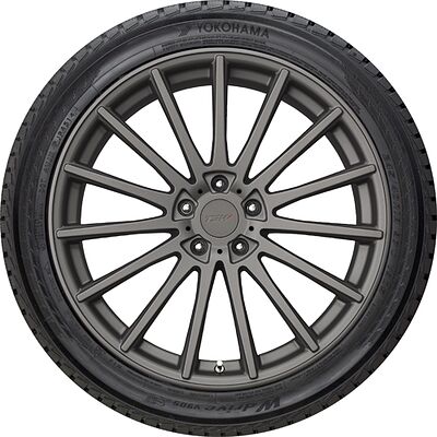 Yokohama W.Drive V905 265/65 R17 112T