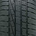 Goodyear UltraGrip Performance 235/55 R18 104H