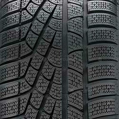 Pirelli Winter 240 Sottozero 245/40 R18 93P
