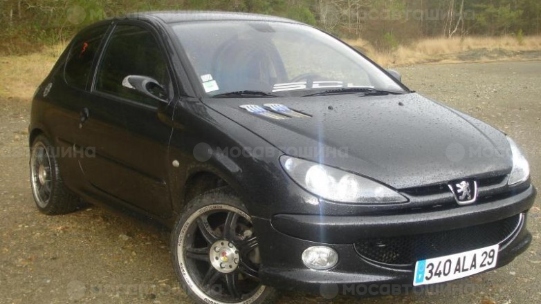 Дискілер Momo Corse R17 на автомобиле Peugeot 206 [181]