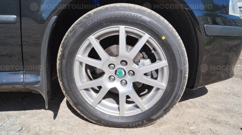 Автомобильдің шиналары Bridgestone Turanza T001 R16 [1552]