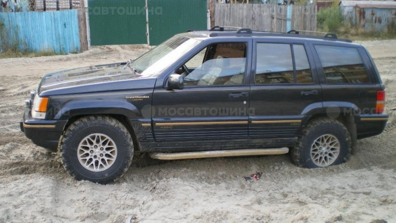 Автомобильдің шиналары Барнаул Forward Safari 500 R15 на автомобиле Jeep Grand Cherokee [1260]
