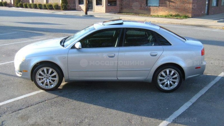 Дискілер OZ Racing Michelangelo 10 R18 на автомобиле Audi A4 [176]