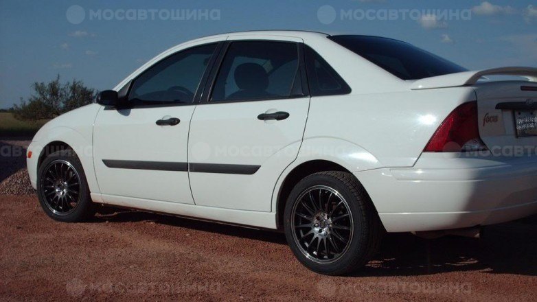 Дискілер Enkei GF1 R16 на автомобиле Ford Focus [1182]
