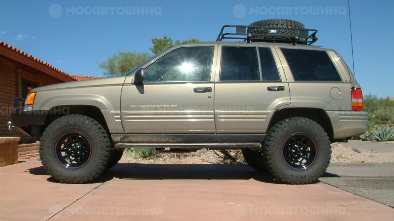 Автомобильдің шиналары Mickey Thompson Baja MTZ R16 на автомобиле Jeep Grand Cherokee [1301]