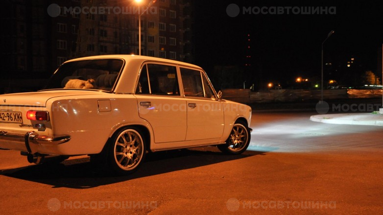 Дискілер Aez Bimo R16 на автомобиле VAZ 21061 [164]