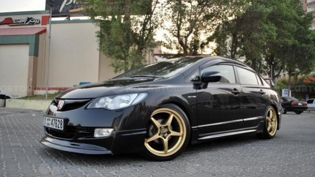 Дискілер OZ Racing Crono R18 на автомобиле Honda Civic [35]
