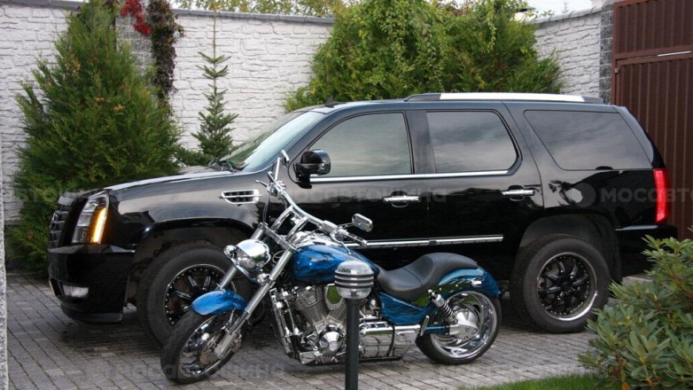 Дискілер American Racing Octane (AR350) R20 на автомобиле Cadillac Escalade [159]