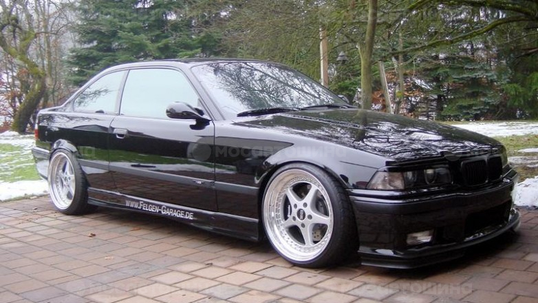 Дискілер OZ Racing Mito Rosso R18 на автомобиле BMW 3 Coupe(E36) [1201]