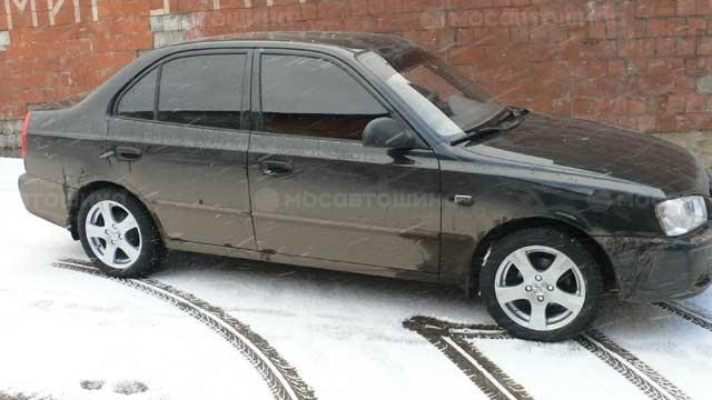Дискілер OZ Racing 5 Star R16 на автомобиле Hyundai Accent [132]
