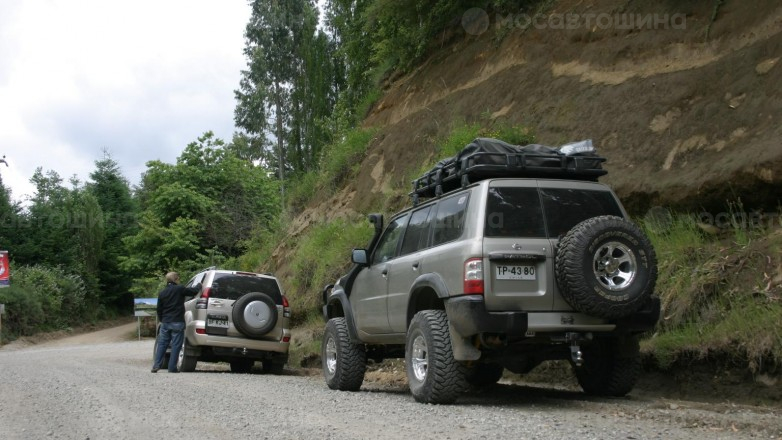 Автомобильдің шиналары Cooper Discoverer STT R15 на автомобиле Nissan Patrol [1286]