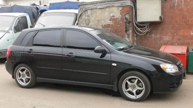 Дискілер OZ Racing Crono HT R16 на автомобиле Kia Cerato [134]
