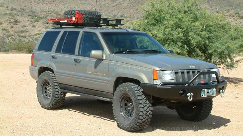 Автомобильдің шиналары Mickey Thompson Baja MTZ R16 на автомобиле Jeep Grand Cherokee [1300]