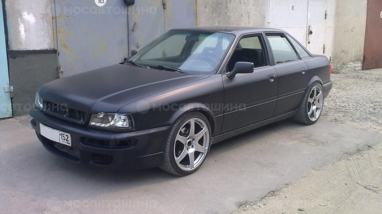 Дискілер Aez Icon 6 R18 на автомобиле Audi 80(B4) [163]