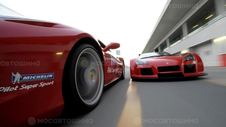 Автомобильдің шиналары Michelin Pilot Super Sport [2760]