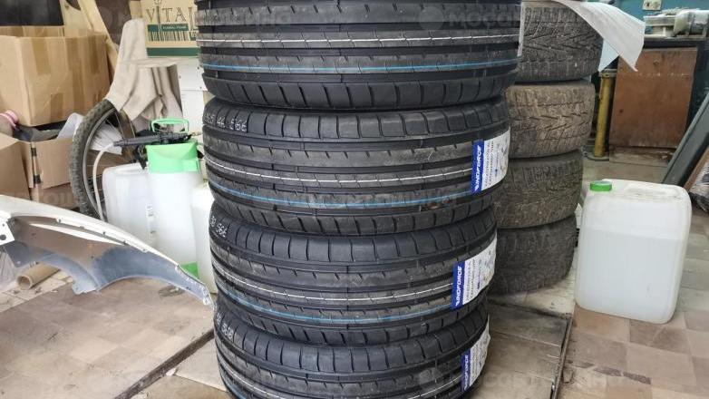 Автомобильдің шиналары Windforce Catchfors UHP R19 [2302]