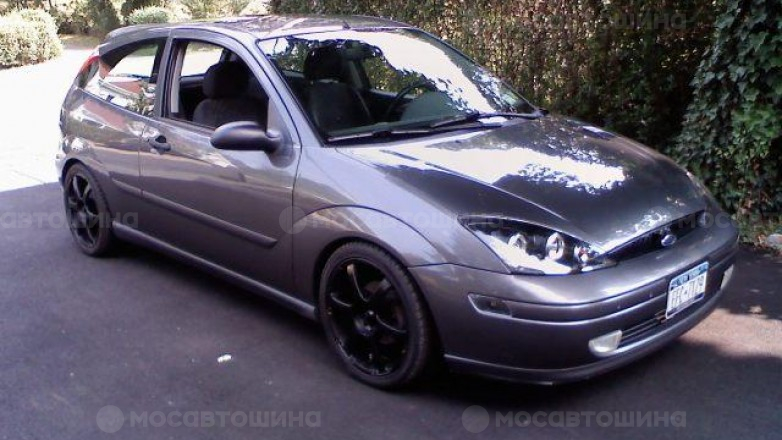 Дискілер Enkei RS6 R17 на автомобиле Ford Focus [1196]