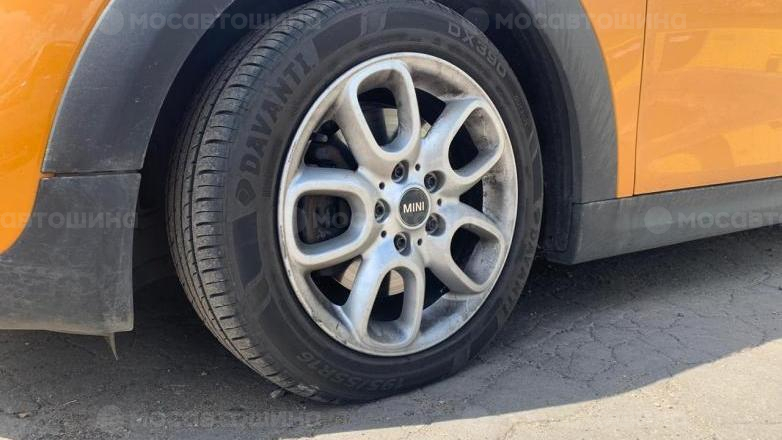 Автомобильные шины Davanti DX390 на автомобиле mini cooper [1368]