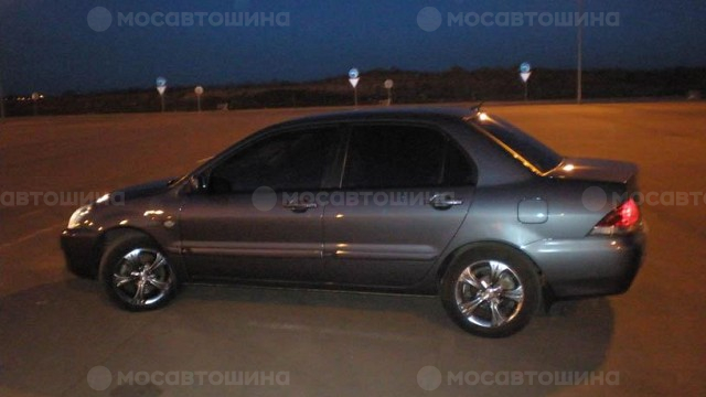 Дискілер Racing Wheels Classic H-253 R15 на автомобиле Mitsubishi Lancer [99]