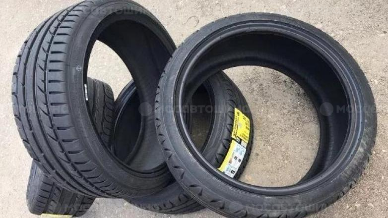 Автомобильдің шиналары Kormoran Ultra High Performance R18 [1844]