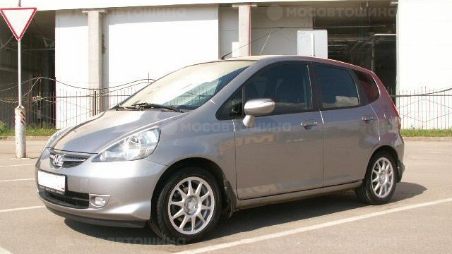 Дискілер Всмпо Солярис R15 на автомобиле Honda Jazz [80]