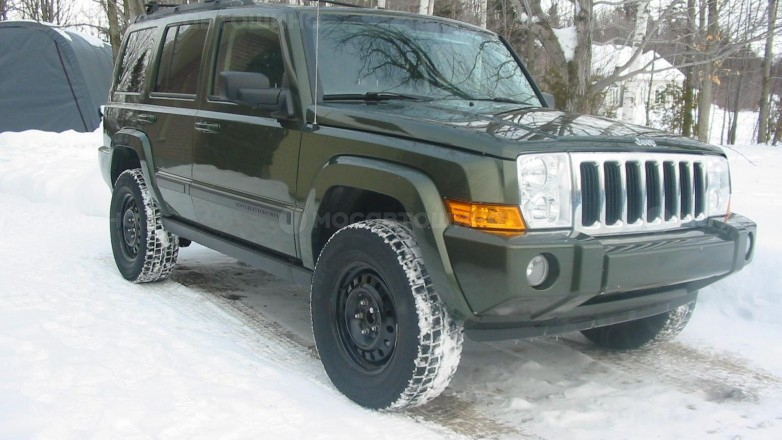 Автомобильдің шиналары Cooper Discoverer M+S R17 на автомобиле Jeep Commander [1274]