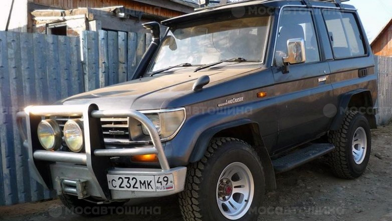 Автомобильдің шиналары Ярославль Я-471 R15 на автомобиле Toyota Land Cruiser [1267]