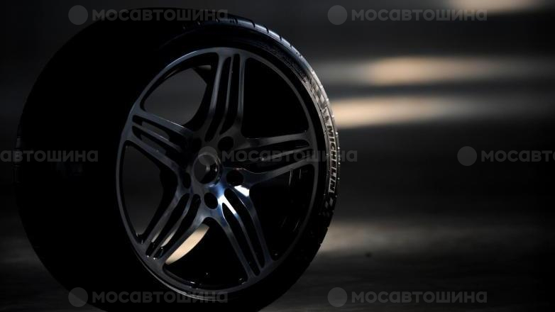 Автомобильдің шиналары Michelin Pilot Super Sport [2757]