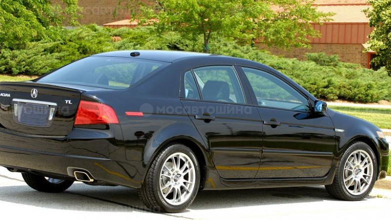 Дискілер OZ Racing Ultraleggera R17 на автомобиле Acura TL [170]