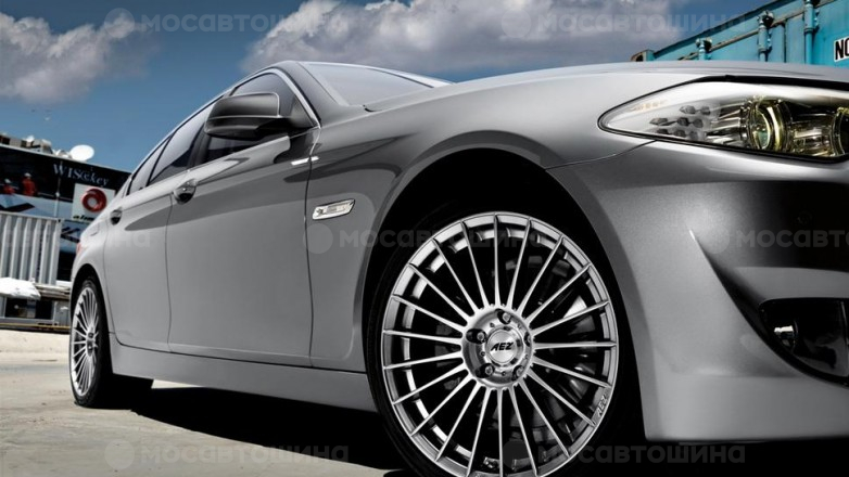 Дискілер Aez Valencia R20 на автомобиле BMW 5(E61) [1252]