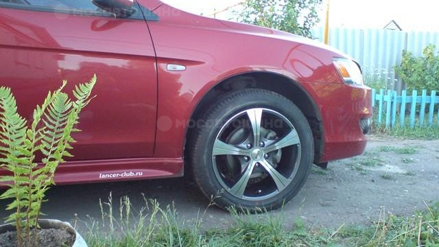 Дискілер Zepp Rocket R17 на автомобиле Mitsubishi Lancer X [78]