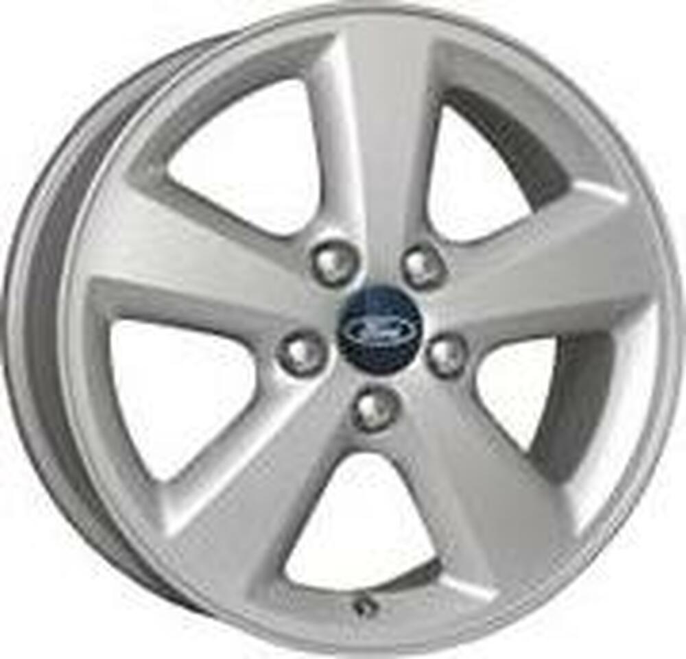 КиК Фокус 2 6x15 5x108 ET 52.5 Dia 63.35 алмаз сильвер