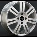 Replica CI9 5.5x14 4x108 ET 24 Dia 65.1 белый