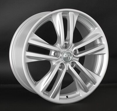 Replica INF9 8x18 5x114.3 ET 40 Dia 66.1 silver